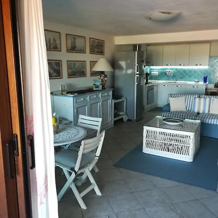 Casa Con Vista Mare 3* Cannigione