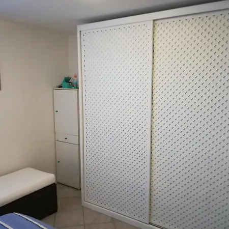 Hotel Casa Con Vista Mare 3*