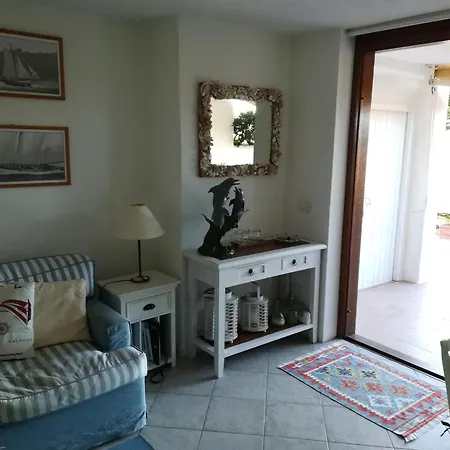 Casa Con Vista Mare 3* Cannigione