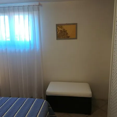 Hotel Casa Con Vista Mare 3*